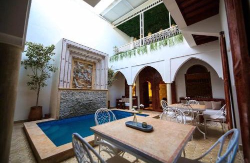Sidi Abdallah Ghiat Bed & Breakfast | Riad Oum h&N B&B