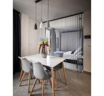 Los Palacios y Villafranca Apartment | Riam suites apartamentos