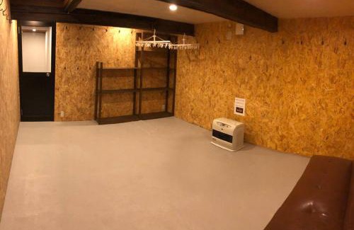 Akakura Ski Chalet | Riders Ridge Luxury Chalet sleeps 12 Ski In Ski Out Myoko