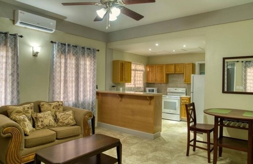 South Hill Bed & Breakfast | Ridgeview Penthouse