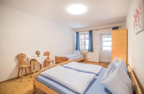 Prati House | Rieplhof - Relaxing farm stay with breakfast and mountain view