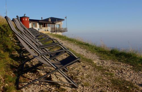 Ferrara di Monte Baldo House | Rifugio Chierego - 1911m