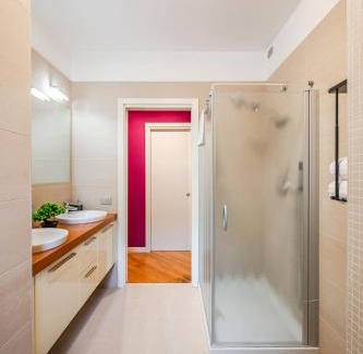 Cittadella Apartment | Rifugio Sakura Suite 5 minutes from the center