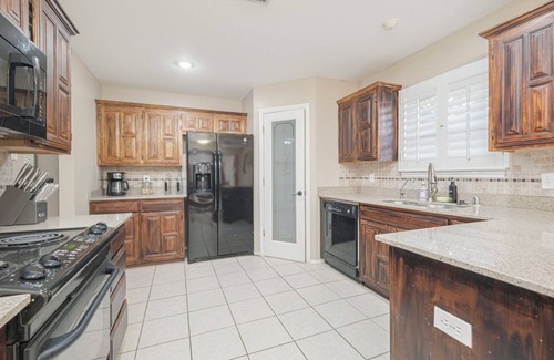 Midland House | Right At Home-Midland's Most Marvelous with Pool
