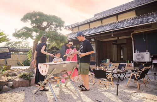 Shozu-gun House | Right in front of the beach Old folk house art /Shozu-gun Kagawa