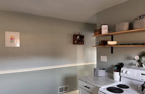 Burnt Chimney House | Right off the Blueridge Parkway