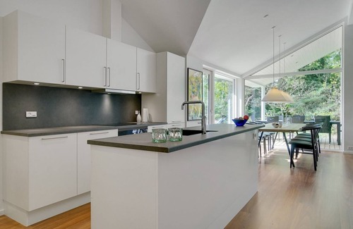 Rrvig House | "Rikkie" - 150m to the fjord by Interhome