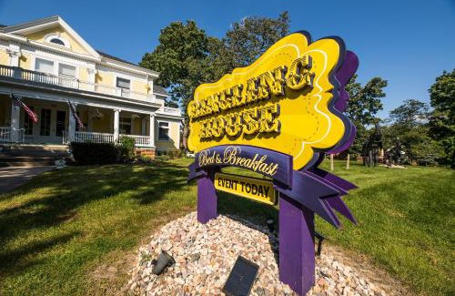 Baraboo Bed & Breakfast | Ringling House Bed & Breakfast