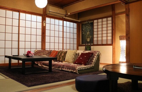 Kanazawa House | Rinobe MachiyaKenrokuenKanazawa Castle 5 minutes / Kanazawa Ishikawa
