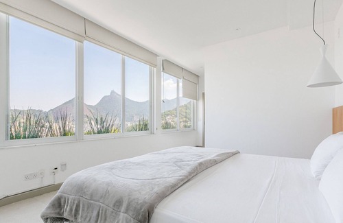 Laranjeiras Apartment | Rio235 - Large penthouse with private pool in Laranjeiras