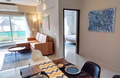 Nerul Apartment | Ripples:Pool facing/RiverView/7 mins to Coco Beach