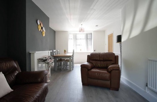 Risca House | Risca Retreat