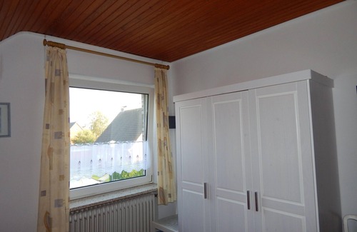 Westeraccumersiel House | Risel-Ferienhaus im Huus Godewind mit Sauna und Kamin