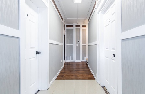 Kutzky Park Apartment | RitaBNB-3 blocks to Mayo-SALE Cute Studio on Main Floor 8032