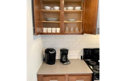 Huntington House | Ritter Park Flats. Convenient and spacious!