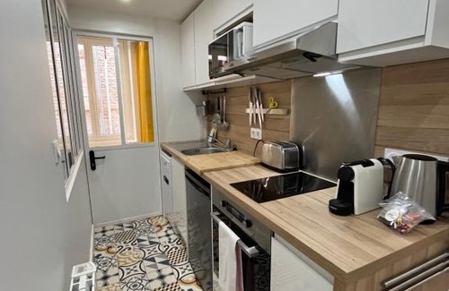 Ouistreham Apartment | Riva, Appt rénové dans le bourg de Ouistreham