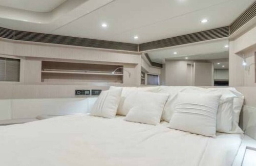 Marina del Rey Boat Rental | β Riva Virtus 65' Yacht - 8HR Day Trip from Marina Del Ray π