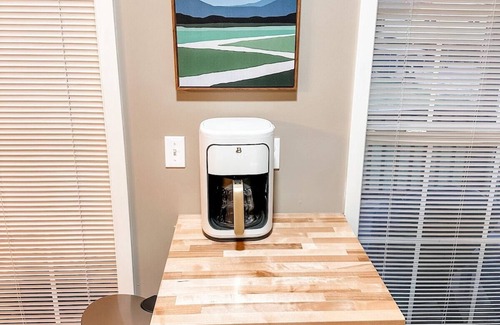 Hardy House | River Run- Spring River Getaway