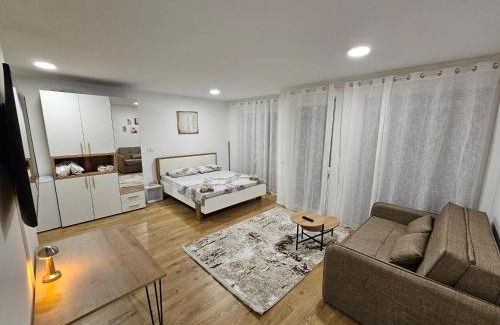 Prizren House | River stone studio