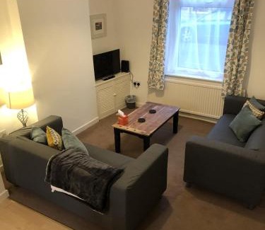 Lancaster House | River Terrace