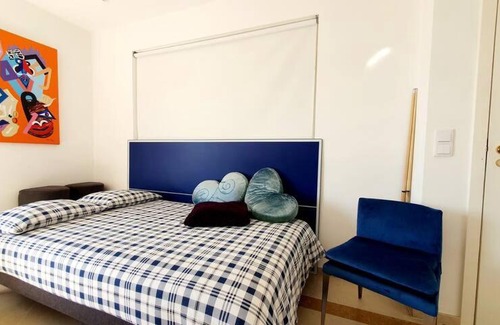 Pragal House | River View & Close to the Beach - Quarto em Almada