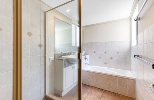 Mooloolaba Apartment | RIVERDANCE APT 6 - Mooloolaba River Views