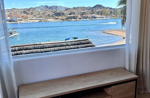 Parker Strip Villa | Riverfront Beach Villa 4 on the Colorado River