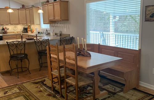 Bristol Cottage | Riverfront Cottage with Great Porch!