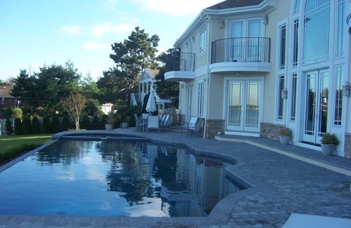 Monmouth Beach House | Riverfront Gem On Widest Part Of Shrewsbury River