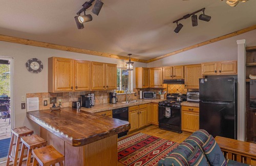 San Juan River Village House | Riverfront Home w/Hot Tub ~ 19 Mi to Wolf Creek!