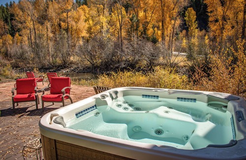 San Juan River Village House | Riverfront Home w/Hot Tub ~ 19 Mi to Wolf Creek!