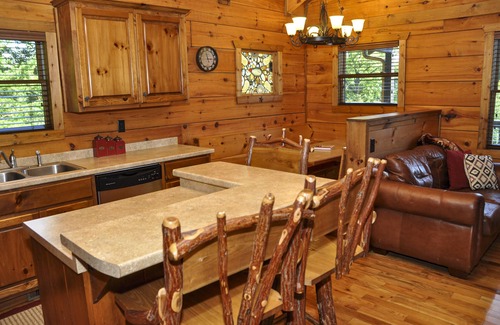 Murphy Cabin | Riverfront Lodge Wifi, Folk School, Casino, Close to Town, HOT TUB