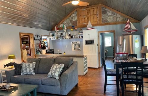 Caseville House | RIVERFRONT RETREAT/HEART of DOWNTOWN Caseville - short stroll to BEACH/sleeps 6