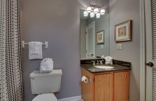 Helen House | Rivers Edge Condo 703