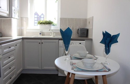 Ayr Apartment | Riverside Apartment