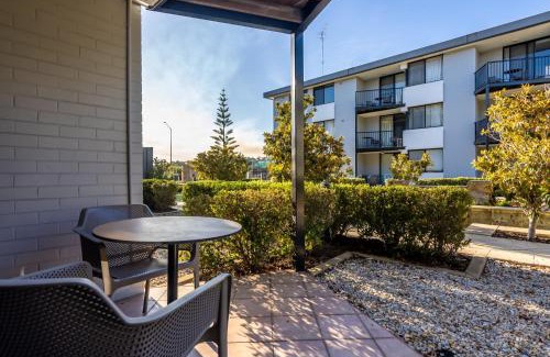 South Perth Apartment | Riverside Elegance Central 1BR 1BA Apartment