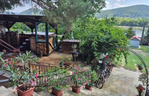 Chlaba Apartment | Riverside Forest Apartment & Spa