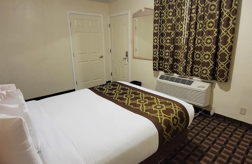 Westside Santa Cruz Hotel | Riverside Inn & Suites Santa Cruz