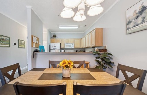 Little River Apartment | Riverside Relaxation – Golf, Beach & More