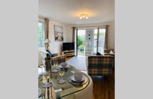 Balloch Apartment | Riverside View Apartment in Balloch, Loch Lomond