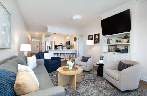 Knoxville Apartment | Rivertowne Escape | Downtown Knoxville