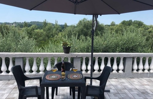 Colà Di Lazise Apartment | RiverView - Family Suite