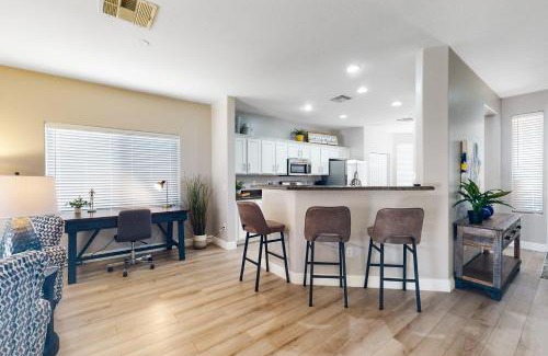 Cooper Commons House | Riviera Retreat
