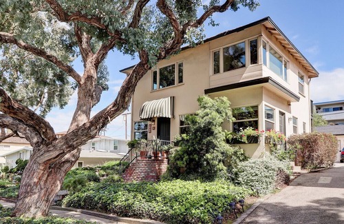 Redondo Beach Apartment | Riviera Village/Redondo Beach