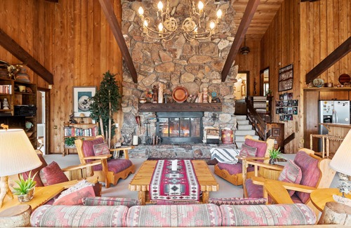 Wilson Cabin | RMR: Moose Brush Main House in Wilson,WY