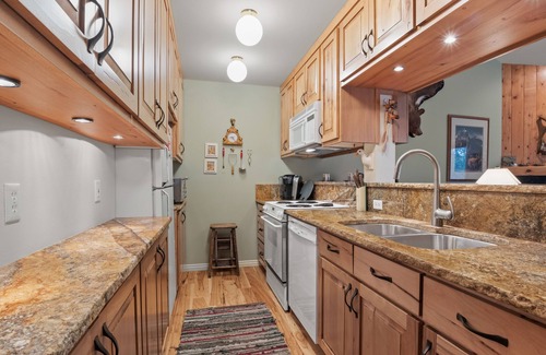 Moose Wilson Road Condo | RMR: Mountain Ash 3 Condo in The Aspens/Wilson,WY