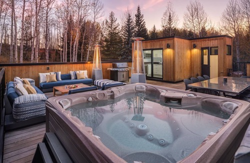 Jackson Hole House | RMR: Skyline Escape in Jackson,WY