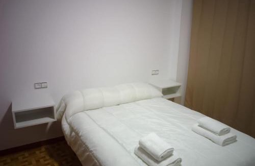 Palas de Rei House | Road