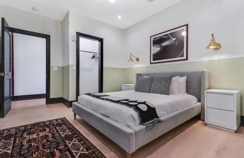 Arts/Warehouse District Apartment | Roami at Brassline