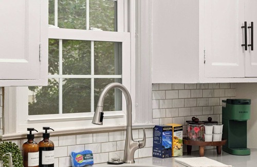 Southwest Minneapolis House | Robbin's Nest | Linden Hills | Walk to Creek Trail